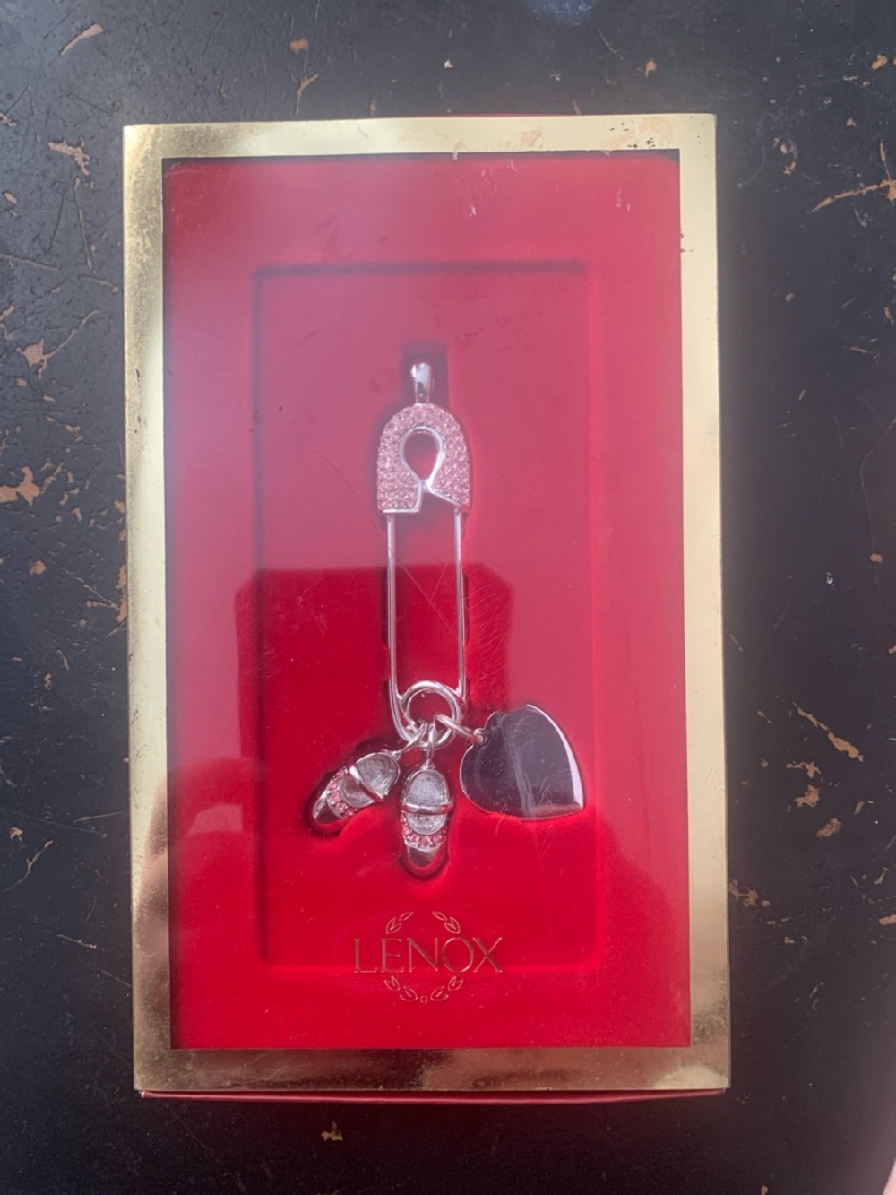 Lenox Silver-Tone Baby Shoe’s and Heart Charm Pin